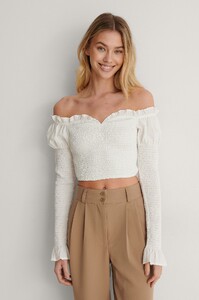 lisa_marie_smocked_off_shoulder_top_1688-000035-0260_03a.thumb.jpg.e1f869375d01f4d68804d5f5073719ca.jpg