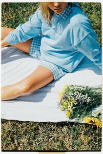 FrankiesBikinis-BenniexLou-BabyBluexBlueBell-2 Brooke Perry.jpg