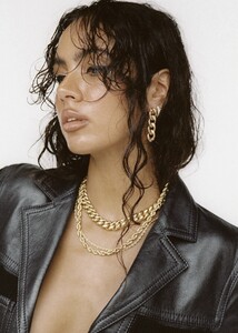 image_7a909cf5-33e9-419b-b5f5-a4 (1).jpg