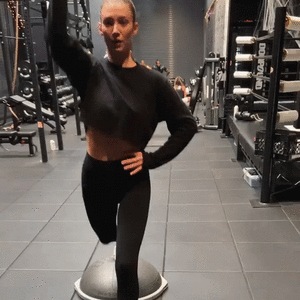 ezgif.com-gif-maker (4).gif