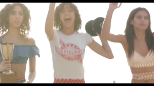 LOVE - Tommy Hilfiger-00.01.26.432.png