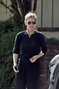 kate a9220a1335386444.jpg