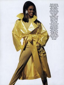 Bright_Penn_US_Vogue_February_1991_03.thumb.jpg.309589f2b5c2801e0f88fd78c45389f8.jpg