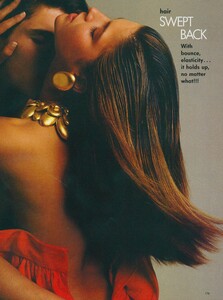 Fall_Maser_US_Vogue_July_1987_12.thumb.jpg.5a9e2c388abe8f8cea74bac5c4d0c5d8.jpg