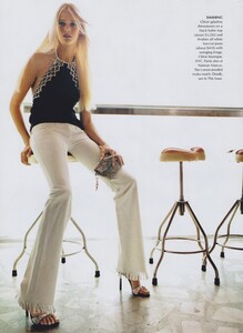 Glitz_Meier_US_Vogue_April_2000_03.thumb.jpg.4ec5f145c9bff117e46894c55c4c1ebf.jpg