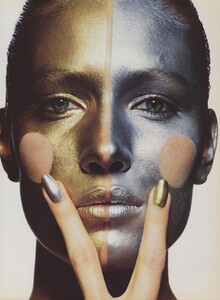 Metals_Penn_US_Vogue_May_1985_02.thumb.jpg.65c80a2081ed4988fc043d297e803804.jpg
