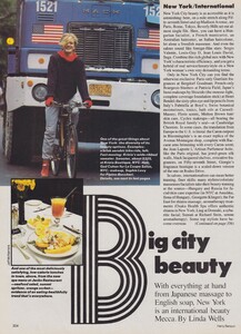 New_York__US_Vogue_October_1986_23.thumb.jpg.93f7f5d828b672ce3369cb9630c3340b.jpg
