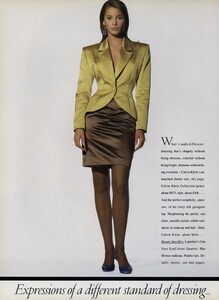 Penn_US_Vogue_January_1988_05.thumb.jpg.8b43bc4e7d1fbb68dc3c3f92337b5812.jpg