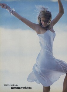 Summer_Maser_US_Vogue_May_1986_05.thumb.jpg.58e0981de4814f93f93ac21513dd7b15.jpg