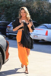 chrissy-teigen-out-and-about-in-los-angeles-02-24-2021-2.jpg