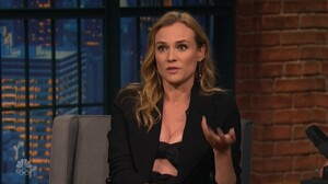 diane-kruger-late-night-with-seth-meyers-1.jpg