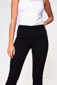 high_waist_skinny_jeans_in_black-6.jpg