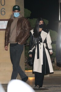 kourtney-kardashian-leaves-nobu-in-malibu-02-08-2021-3.jpg