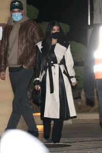 kourtney-kardashian-leaves-nobu-in-malibu-02-08-2021-5.jpg