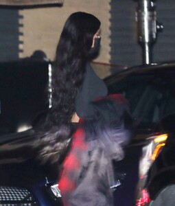 kylie-jenner-at-nobu-in-malibu-02-08-2021-3.jpg