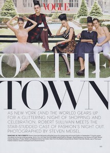Town_Meisel_US_Vogue_September_2010_01.thumb.jpg.24b8256f53940d6cd8543d9dfdaf8b4c.jpg