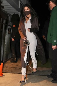 kylie-jenner-at-giorgio-baldi-in-santa-monica-03-03-2021-8.jpg