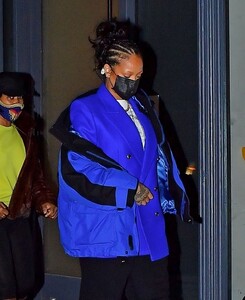 rihanna-leaves-pastis-in-new-york-03-05-2021-5.jpg