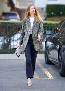 whitney-port-out-for-dinner-in-studio-city-03-19-2021-5.jpg