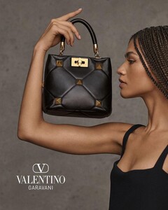 zendaya-for-valentino-2020-2021-campaign-1.jpg