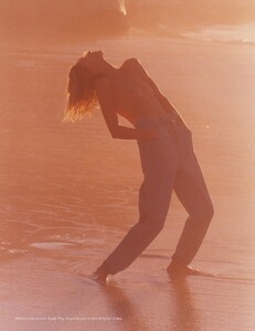 Vogue Paris No. 1017 - n Mai 2021-page-004.jpg