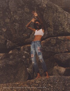 Vogue Paris No. 1017 - n Mai 2021-page-013.jpg