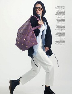 2021-04-17 Elle Italia-page-011.jpg