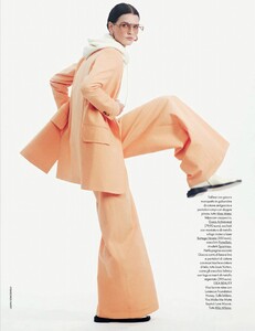 2021-04-17 Elle Italia-page-004.jpg