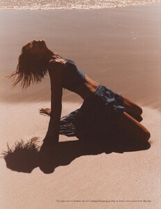 Vogue Paris No. 1017 - n Mai 2021-page-011.jpg