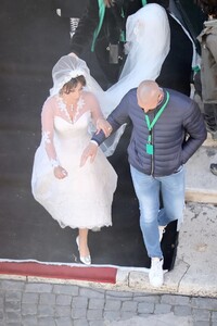 lady-gaga-wears-a-wedding-dress-house-of-gucci-set-in-rome-04-08-2021-7.jpg