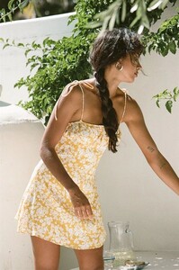 sarai-dress-yellow-9d81ef94-b9cd-4881-aacf-d22bce77bb7a_result.jpg