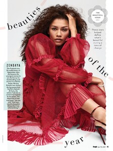 zendaya-people-magazine-beautiful-issue-2021-0.jpg