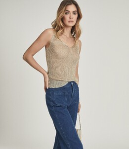 -womens-amanda-metallic-vest-in-gold-4.thumb.jpg.80d8ac0c1e0f5045c130eb24f9067d66.jpg