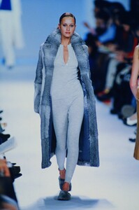 1087335841_celine-fw-1999(1).thumb.jpg.821025930b5ffa021b5b63c4820b293c.jpg