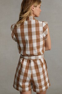 4125270840001_029_b3 (1).jpg