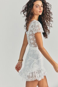ACANTHA-DRESS-TRUE-WHITE-5.jpeg