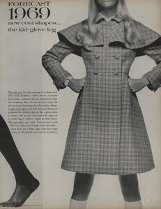 Penati_US_Vogue_January_1st_1969_14.thumb.jpg.e3f56955adc266c4b5f6f8ce126789f8.jpg