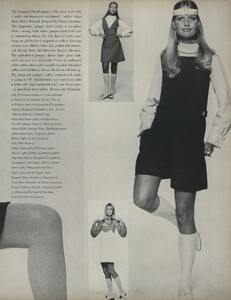 Penati_US_Vogue_January_1st_1969_26.thumb.jpg.ee34899652144f3723946be5a9f38f0e.jpg