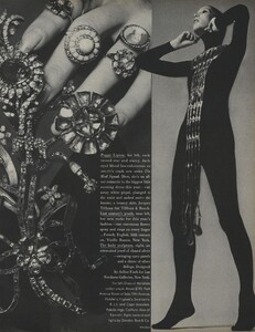 Penati_US_Vogue_January_1st_1969_30.thumb.jpg.e20eba55f00574c2067d531066779c54.jpg