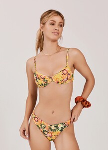 SWEW001298_AzaleaFloralLowRiseBikiniBottoms_Yellow_01_2100x_MaggieRawlins.jpg