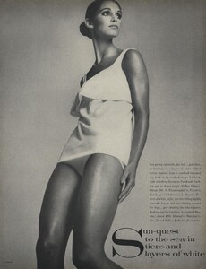 Sun_Avedon_US_Vogue_January_1st_1969_18.thumb.jpg.1343f6a4bf8c21d090872df5e71e2b8f.jpg