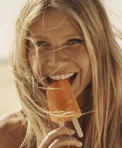 gwyneth-paltrow-for-the-purist-agazine-june-2021-5.jpg