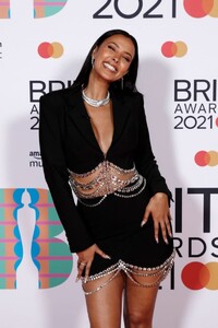 maya-jama-brit-awards-2021-6.jpg