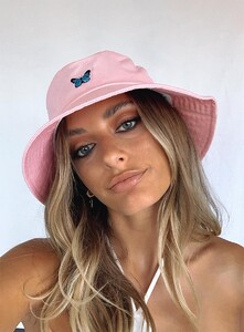 neve-bucket-hat-pink-1_18f184e3-26a3-47a0-9d70-a924b62c30f0_1800x.jpeg