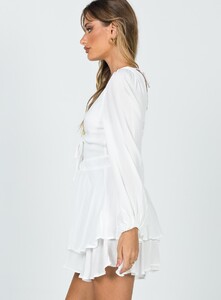 patel-romper-playsuit-white-3_316dcf8e-87dc-42cf-94b1-4776a3716ab5_1800x.jpeg