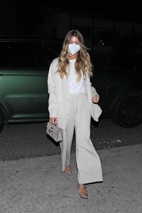 sofia-richie-at-giorgio-baldi-in-santa-monica-05-23-2021-4.jpg