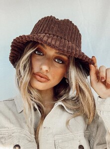the-vintage-bucket-hat-brown-IMG_8604_1800x.jpeg