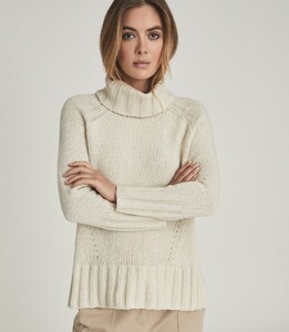 wool-cashmere-blend-roll-neck-womens-eve-in-cream-8.thumb.jpg.c84fa58e7ae9813c14d5b21409faee54.jpg