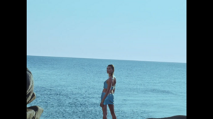 Versace Dylan Turquoise Pour Femme   Fragrance Campaign-00.00.52.096.png