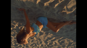 Versace Dylan Turquoise Pour Femme   Fragrance Campaign-00.00.13.236.png